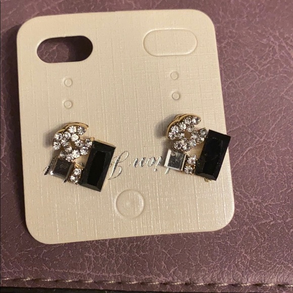 Earnings - Picture 5 of 5